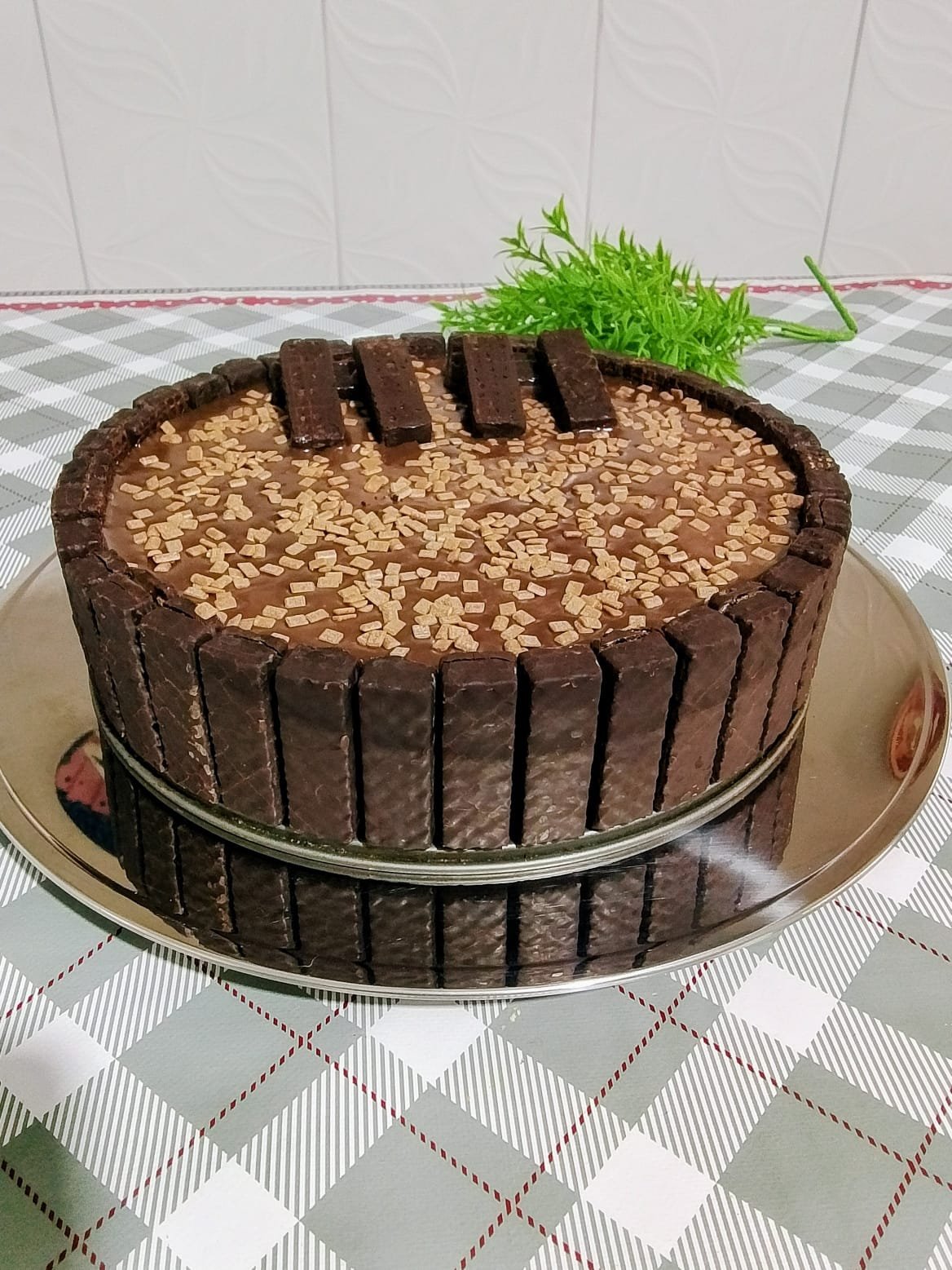 Torta de Bis com recheio de chocolate preparada por Ray das Cozinhas
